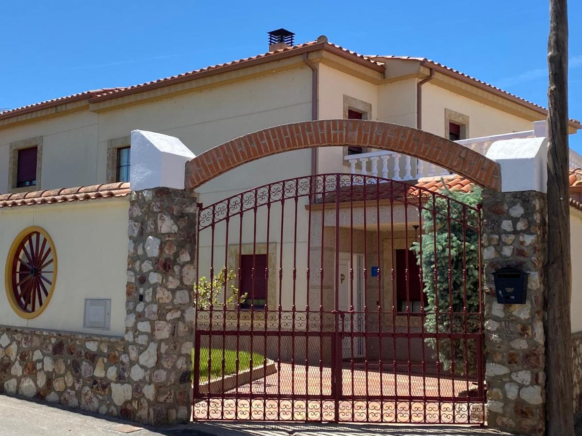 Casa Pedraza Con Piscina Privada Vila Machacon Exterior foto